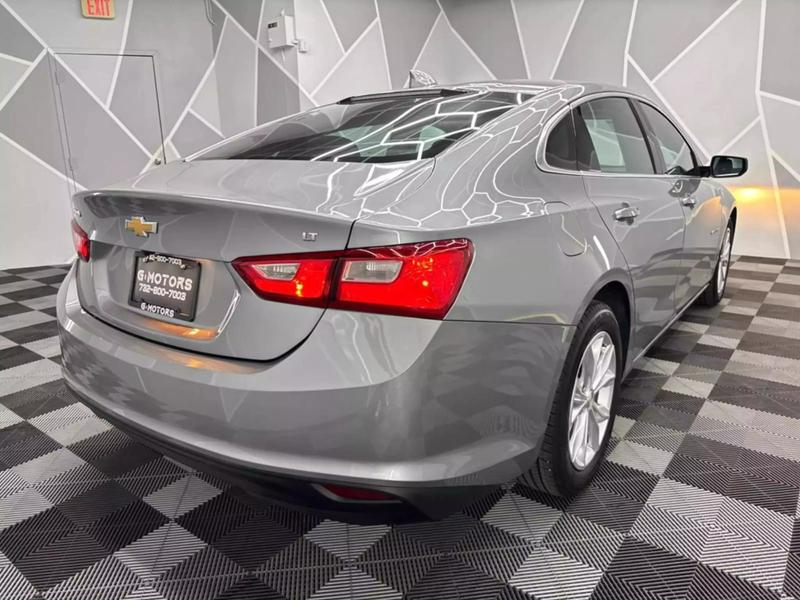 2023 Chevrolet Malibu 1LT Sedan 4D 9