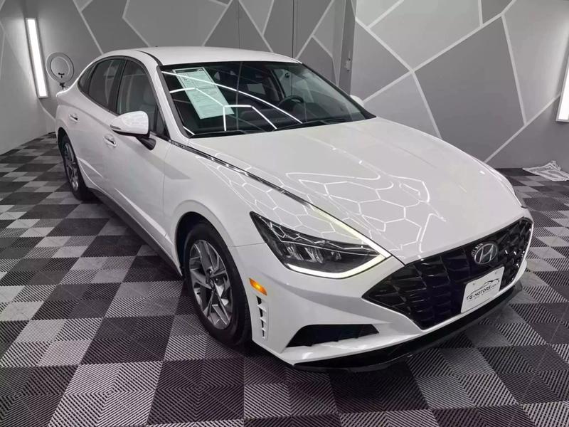 2020 Hyundai Sonata SEL Sedan 4D 37