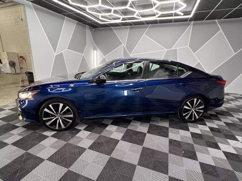 2019 Nissan Altima 2.5 SR Sedan 4D 4