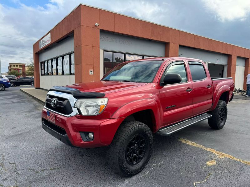2015 Toyota Tacoma Base