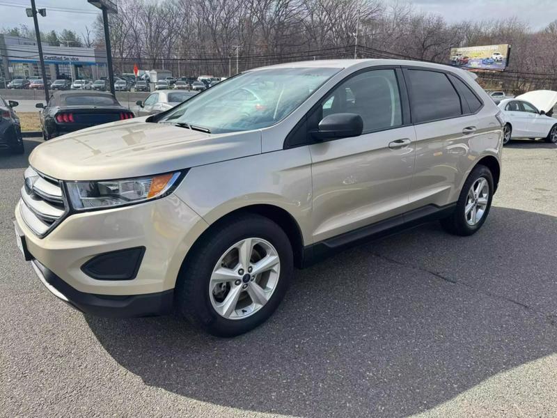 2018 Ford Edge SE Sport Utility 4D 2