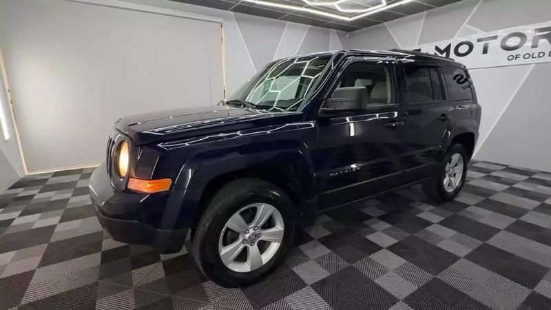 2014 Jeep Patriot Latitude Sport Utility 4D 2