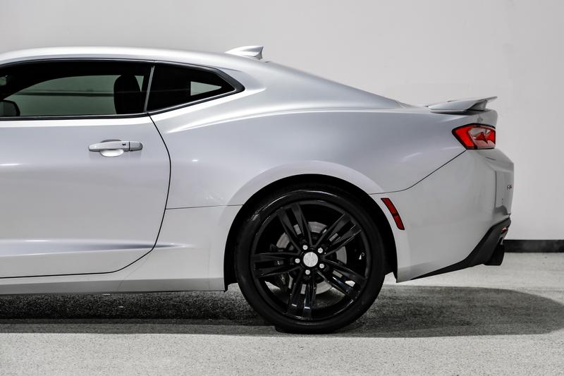 2016 Chevrolet Camaro SS Coupe 2D 15