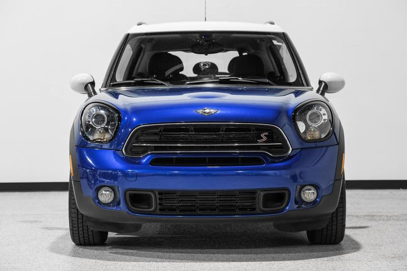 2015 MINI Countryman Cooper S Hatchback 4D 3