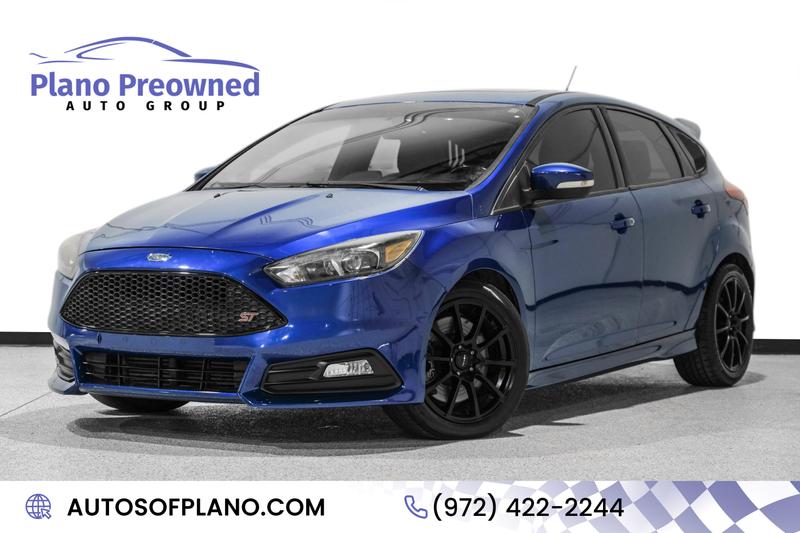 2015 Ford Focus ST Hatchback 4D 1