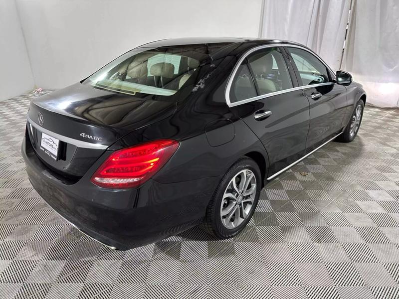 2015 Mercedes-Benz C-Class C 300 4MATIC Sedan 4D 8