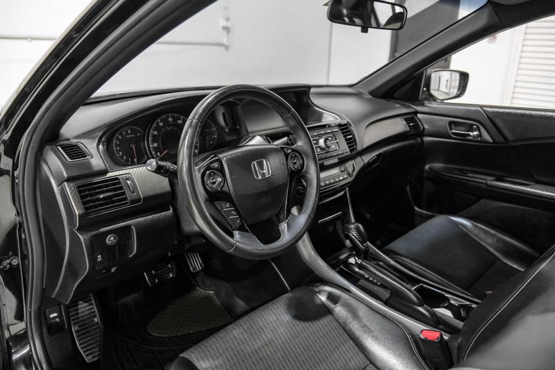 2016 Honda Accord Sport Sedan 4D 25