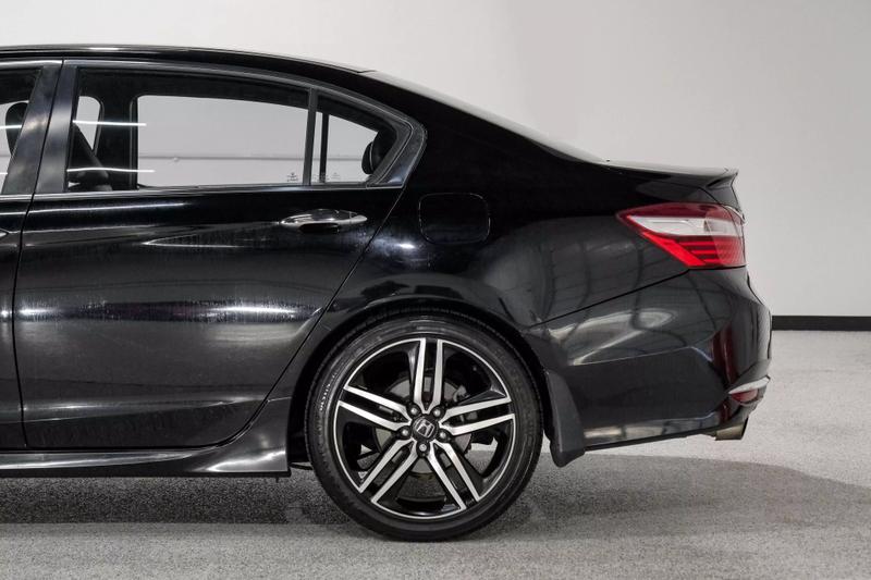 2016 Honda Accord Sport Sedan 4D 19