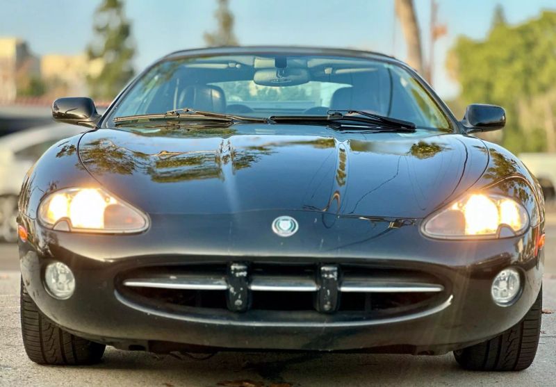 2001 Jaguar XK-Series XK8