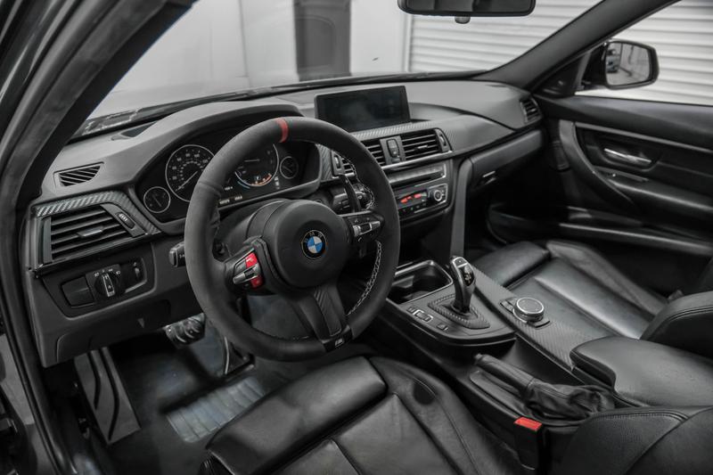 2015 BMW 3 Series 335i Sedan 4D 23