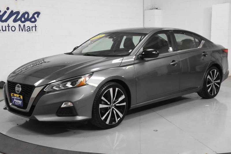 2022 Nissan Altima 2.5 SR Sedan 4D 12