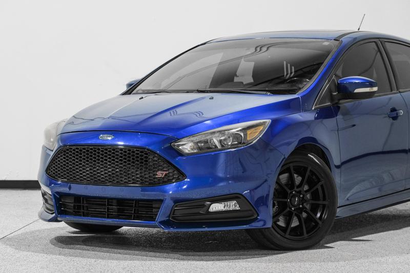 2015 Ford Focus ST Hatchback 4D 10