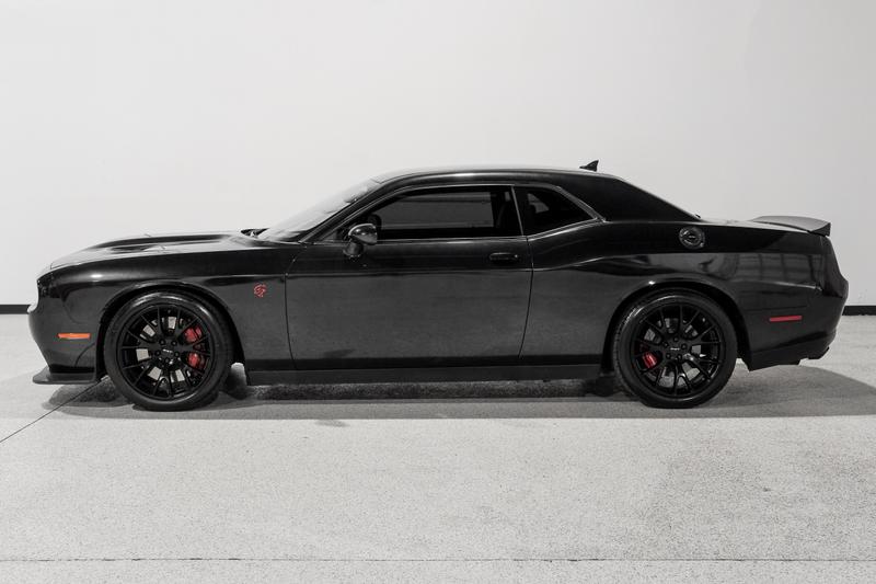 2015 Dodge Challenger SRT Hellcat Coupe 2D 9