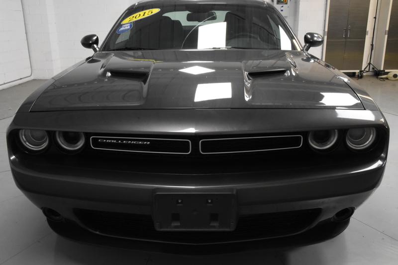 2015 Dodge Challenger SXT Coupe 2D 39