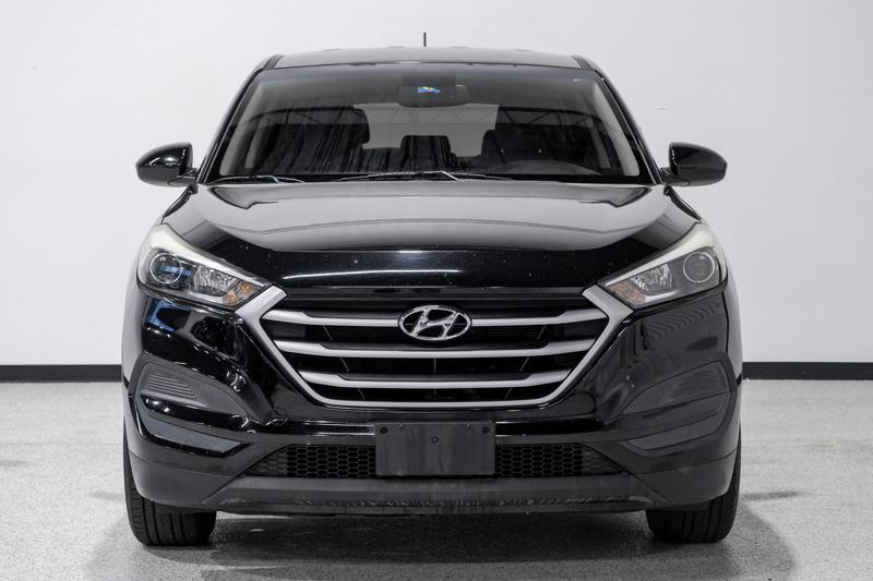 2017 Hyundai Tucson SE Sport Utility 4D 3