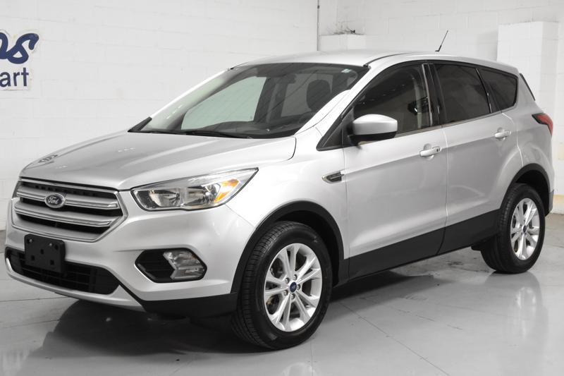 2019 Ford Escape SE Sport Utility 4D 12