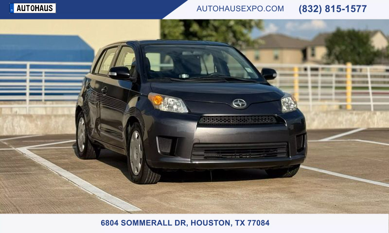 2014 Scion xD Base