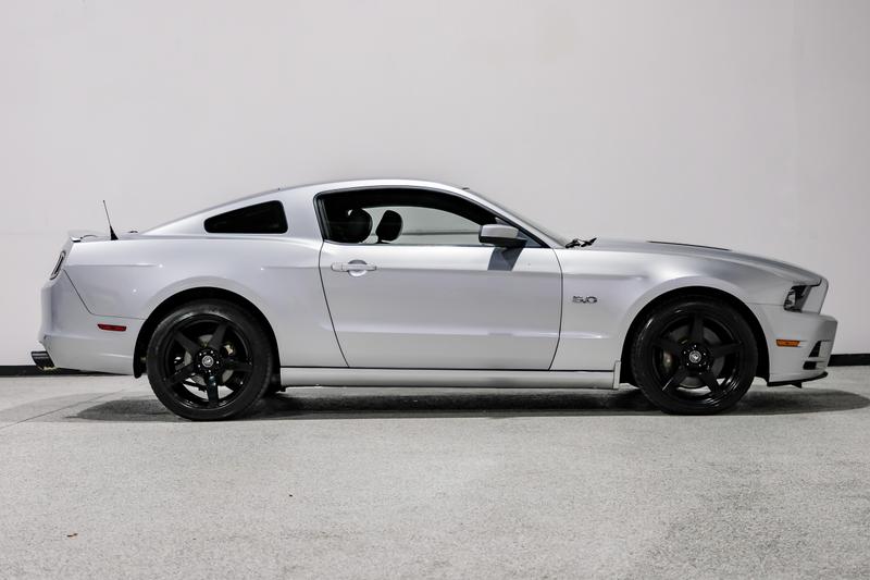 2013 Ford Mustang GT Premium Coupe 2D 5