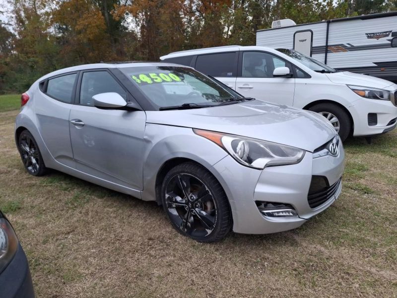 2016 Hyundai Veloster Base