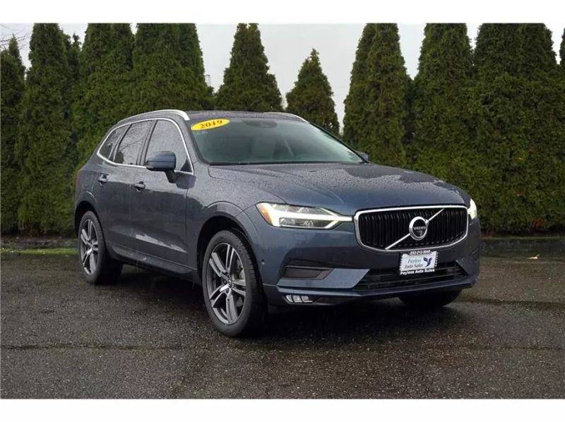 2019 Volvo XC60 T5 Momentum
