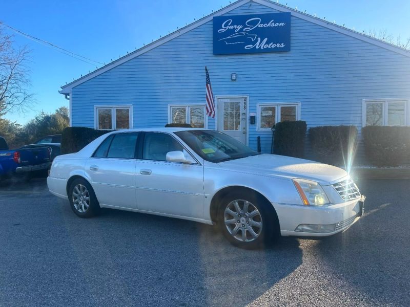 2008 Cadillac DTS Base