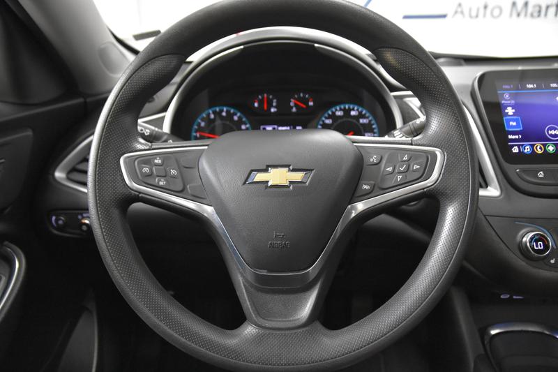 2022 Chevrolet Malibu LT Sedan 4D 22