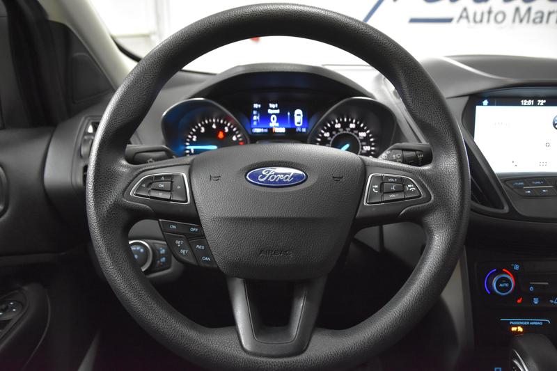 2019 Ford Escape SE Sport Utility 4D 23