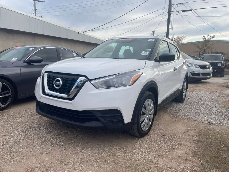 2019 Nissan Kicks S