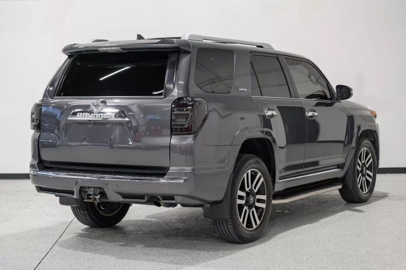 2018 Toyota 4Runner Limited Sport Utility 4D 6