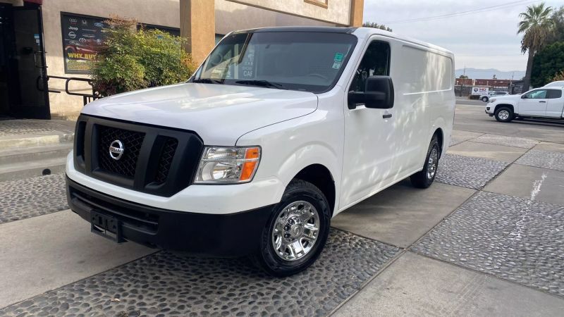 2018 Nissan NV SV Van