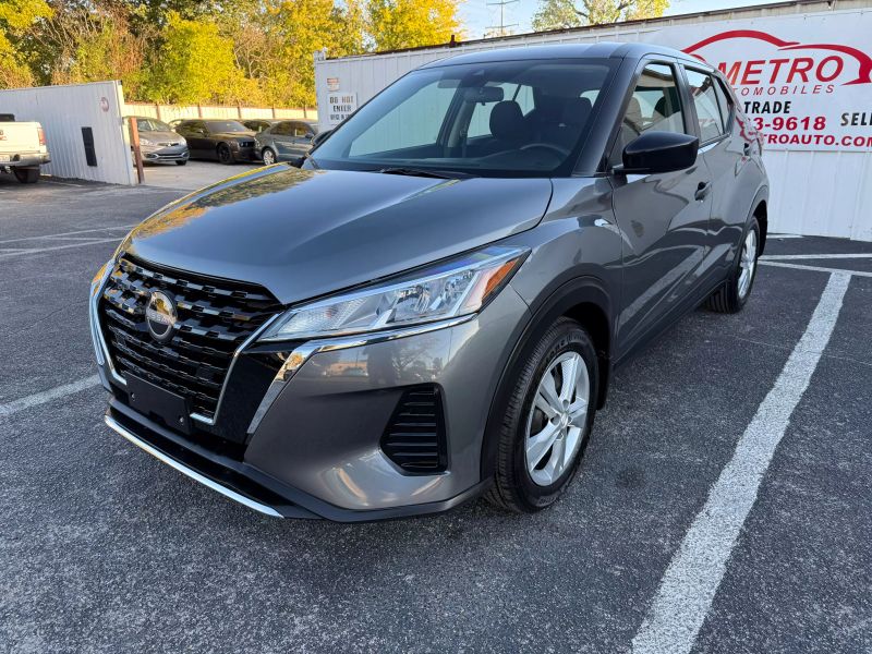 2024 Nissan Kicks S