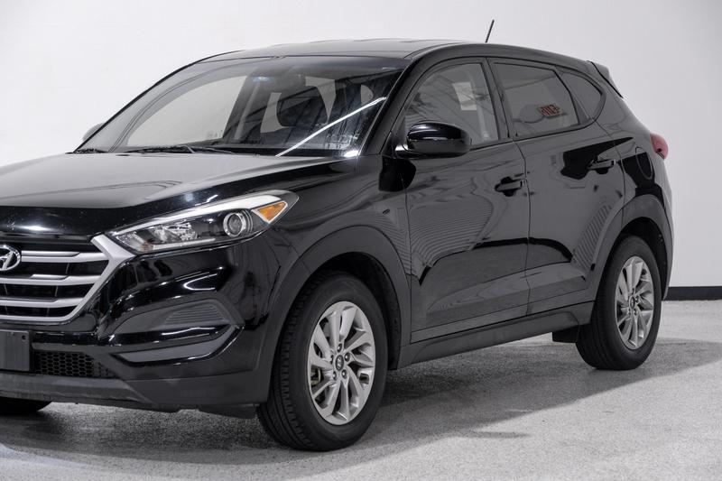 2017 Hyundai Tucson SE Sport Utility 4D 11