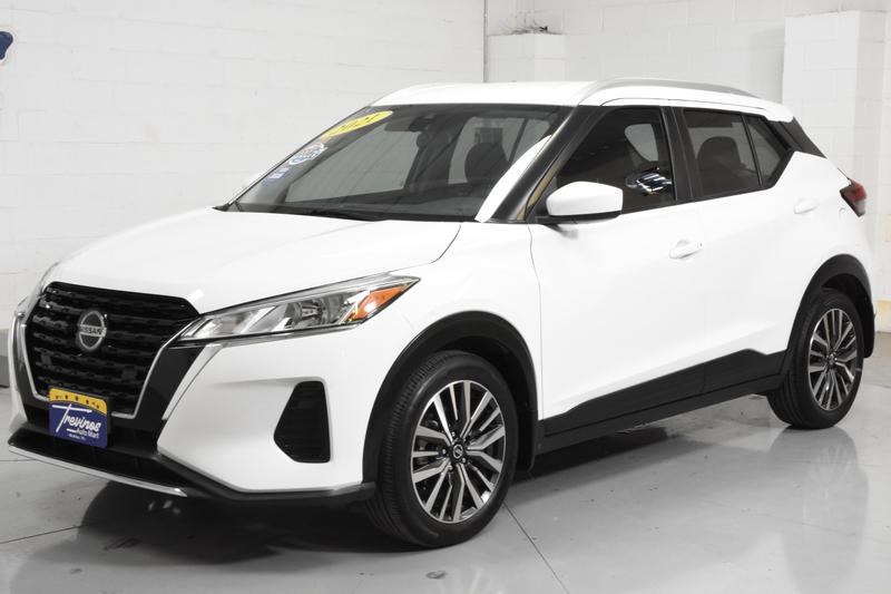 2021 Nissan Kicks SV Sport Utility 4D 12