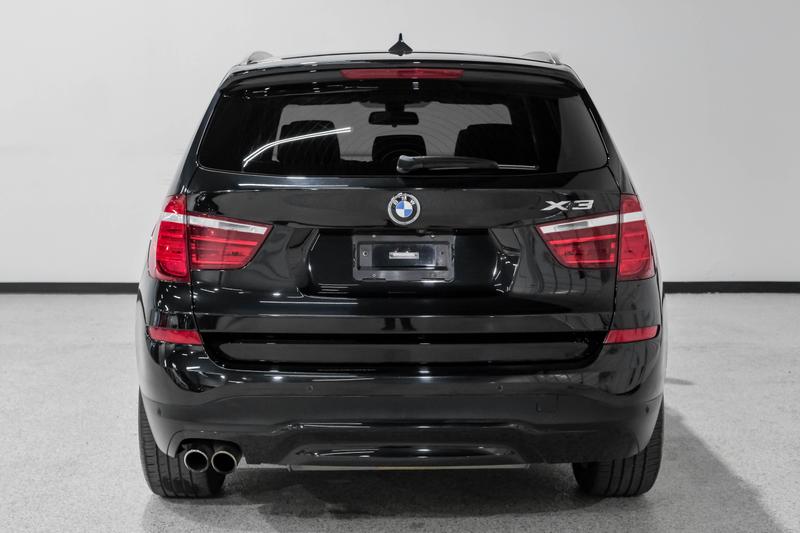 2017 BMW X3 sDrive28i Sport Utility 4D 7