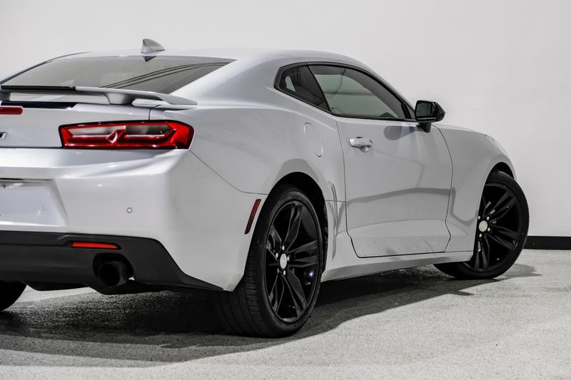 2016 Chevrolet Camaro SS Coupe 2D 13