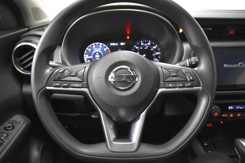 2021 Nissan Kicks SV Sport Utility 4D 22