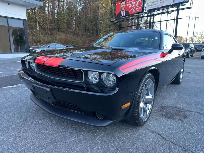 2013 Dodge Challenger SXT