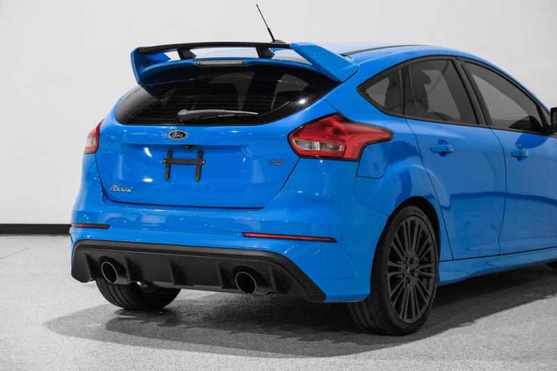 2016 Ford Focus RS Hatchback 4D 12