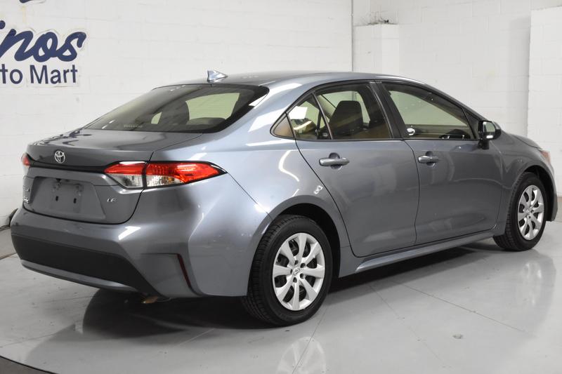 2022 Toyota Corolla LE Sedan 4D 2