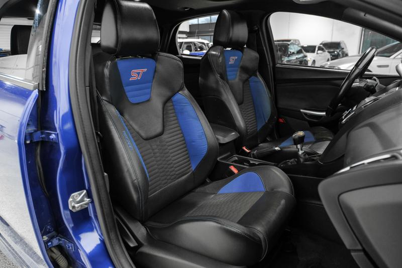 2015 Ford Focus ST Hatchback 4D 43