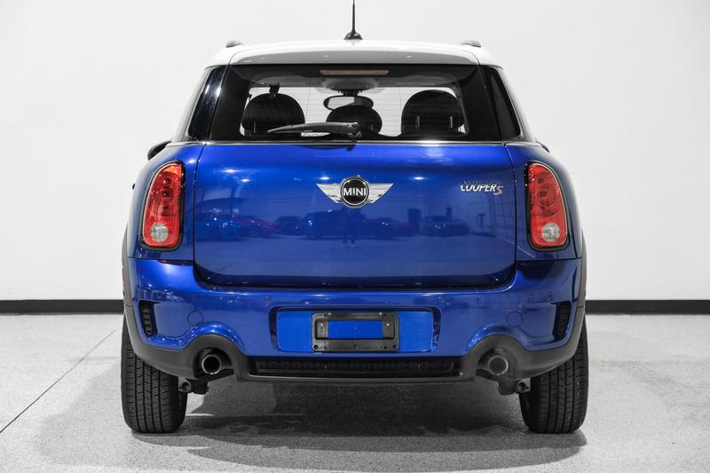 2015 MINI Countryman Cooper S Hatchback 4D 7