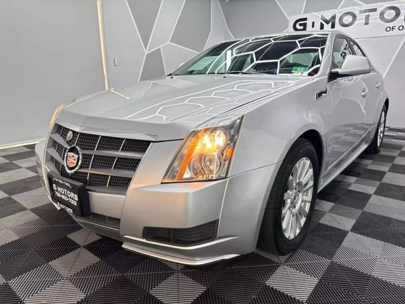 2011 Cadillac CTS Sedan 4D 17