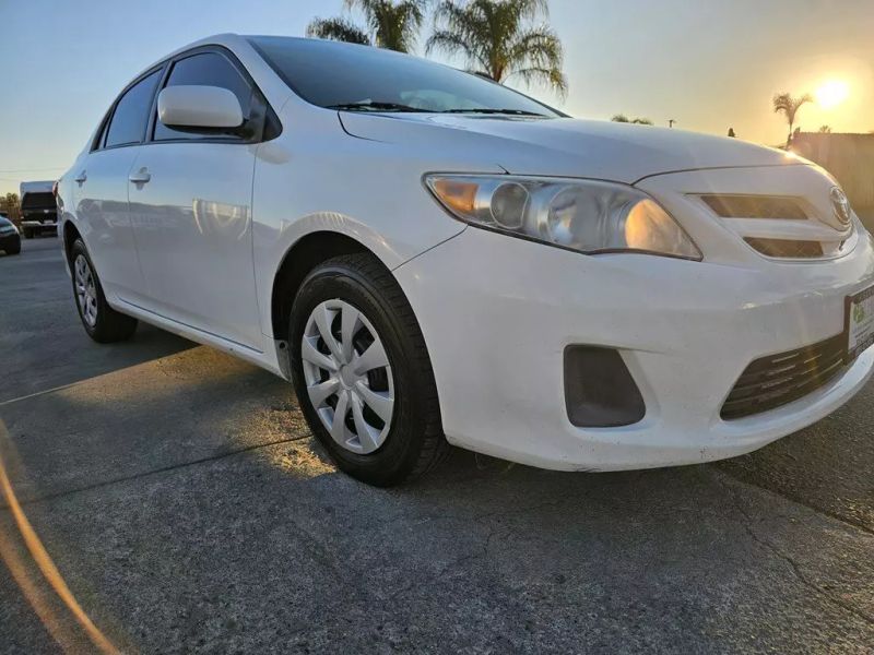 2011 Toyota Corolla LE