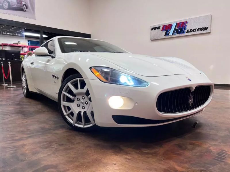 2011 Maserati GranTurismo Base