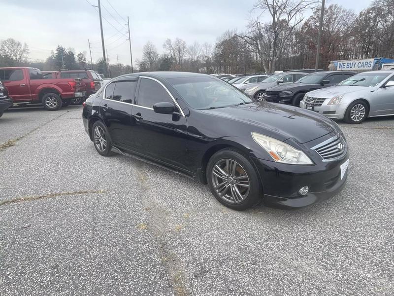 2013 INFINITI G G37x Sedan 4D 4