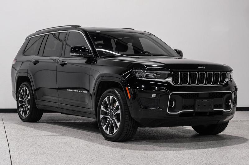 2022 Jeep Grand Cherokee L Overland Sport Utility 4D 4