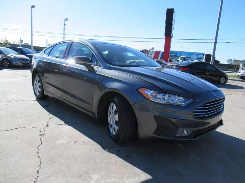 2019 Ford Fusion S