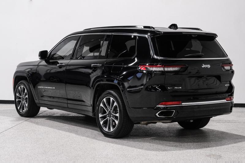 2022 Jeep Grand Cherokee L Overland Sport Utility 4D 8