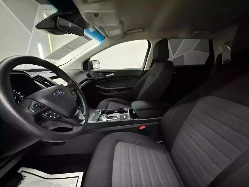 2020 Ford Edge SE Sport Utility 4D 37