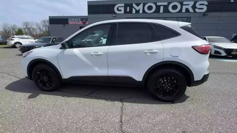 2020 Ford Escape SE Sport SUV 4D 6